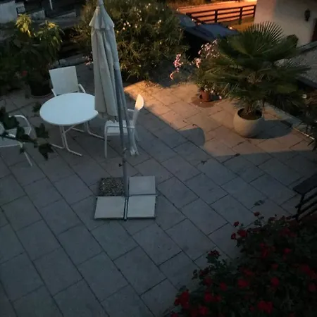 Apartman Mit Terrasse Bei Nuernberg *